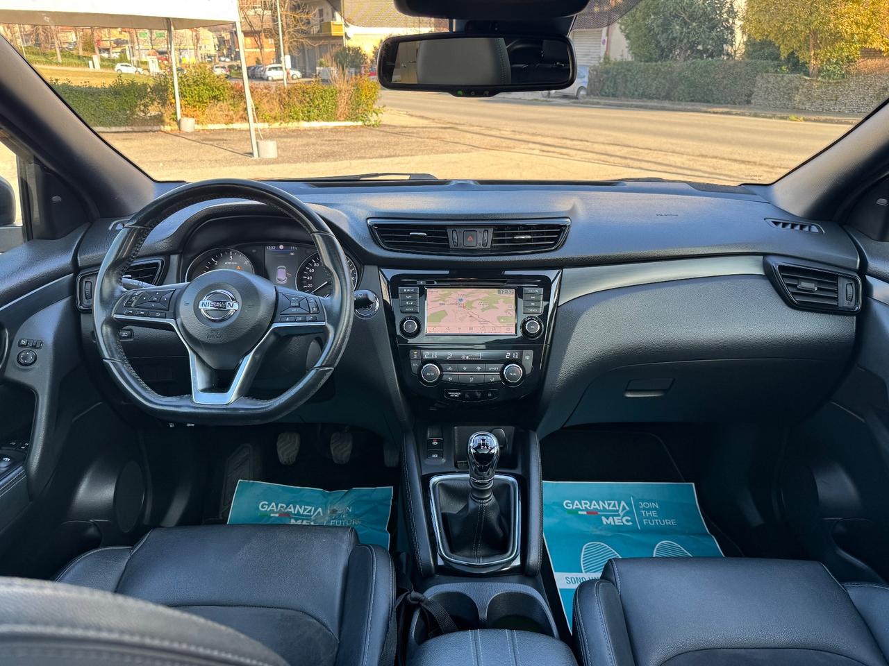 Nissan Qashqai 1.5 dCi N-Tec TETTO panorama