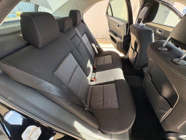 MERCEDES-BENZ E 200 BlueTEC Automatic CHILOMETRI E MOTORE ORIGINALI