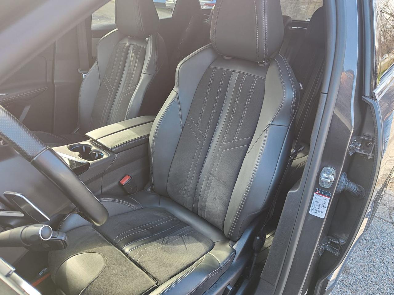 Peugeot 3008 GT 1.5 Blue HDI 130 EAT8 #9213