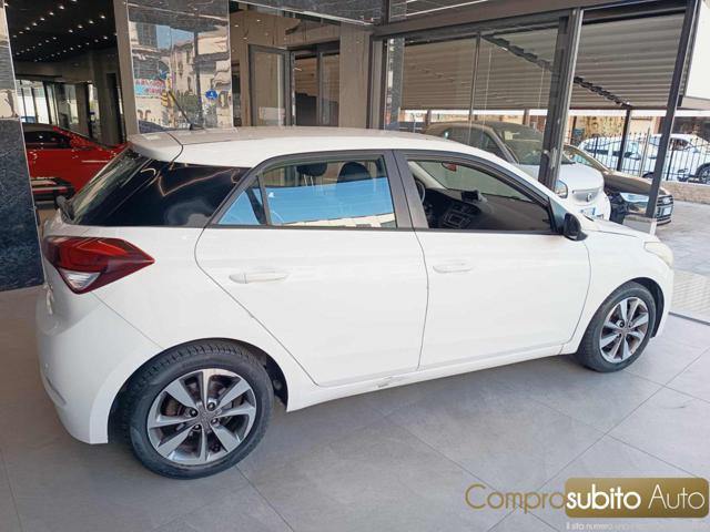 HYUNDAI i20 1.1 CRDi 12V 5 porte Comfort