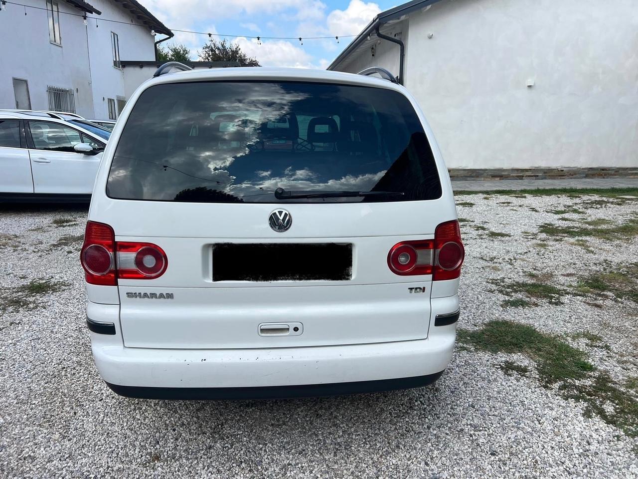 Volkswagen Sharan 1.9 TDI/115 CV cat Tipt. Trendline Nav.