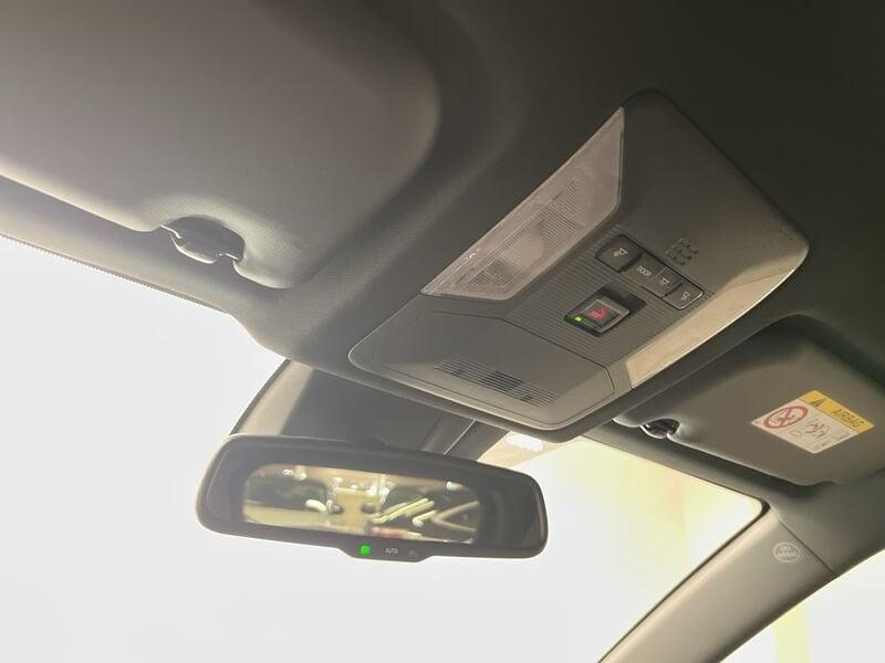 Toyota RAV4 2.5 HYBRID LOUNGE