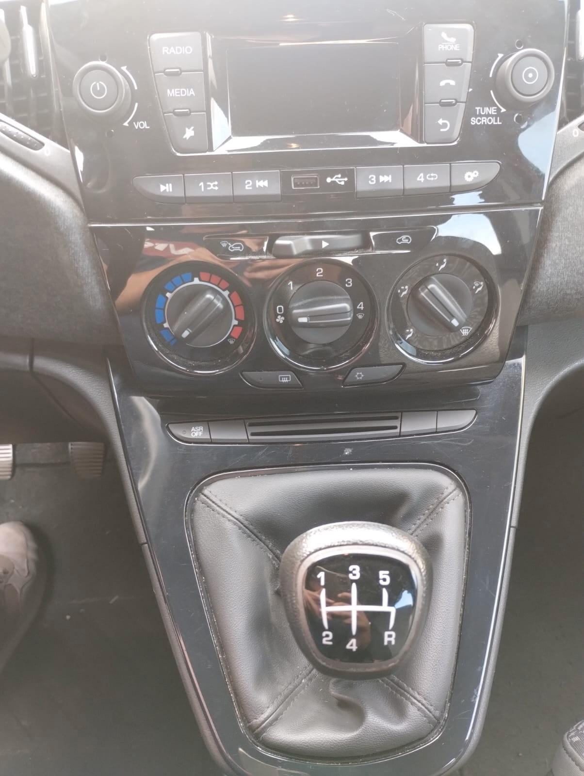 Lancia Ypsilon 1.2 69 CV 5 porte S&S Platinum