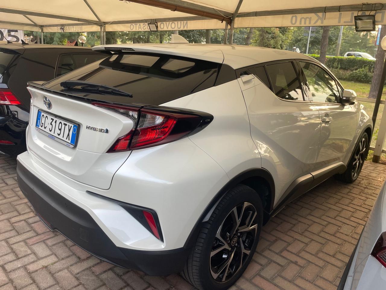 Toyota C-HR 1.8 Hybrid E-CVT Lounge