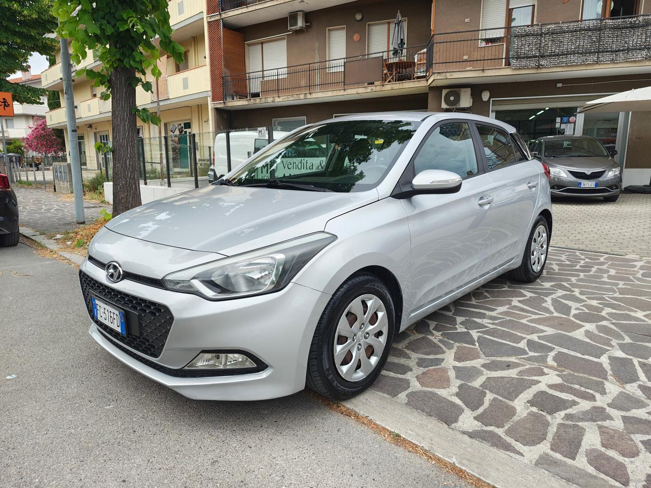Hyundai i20 1.2 84 CV 5 porte Econext Comfort