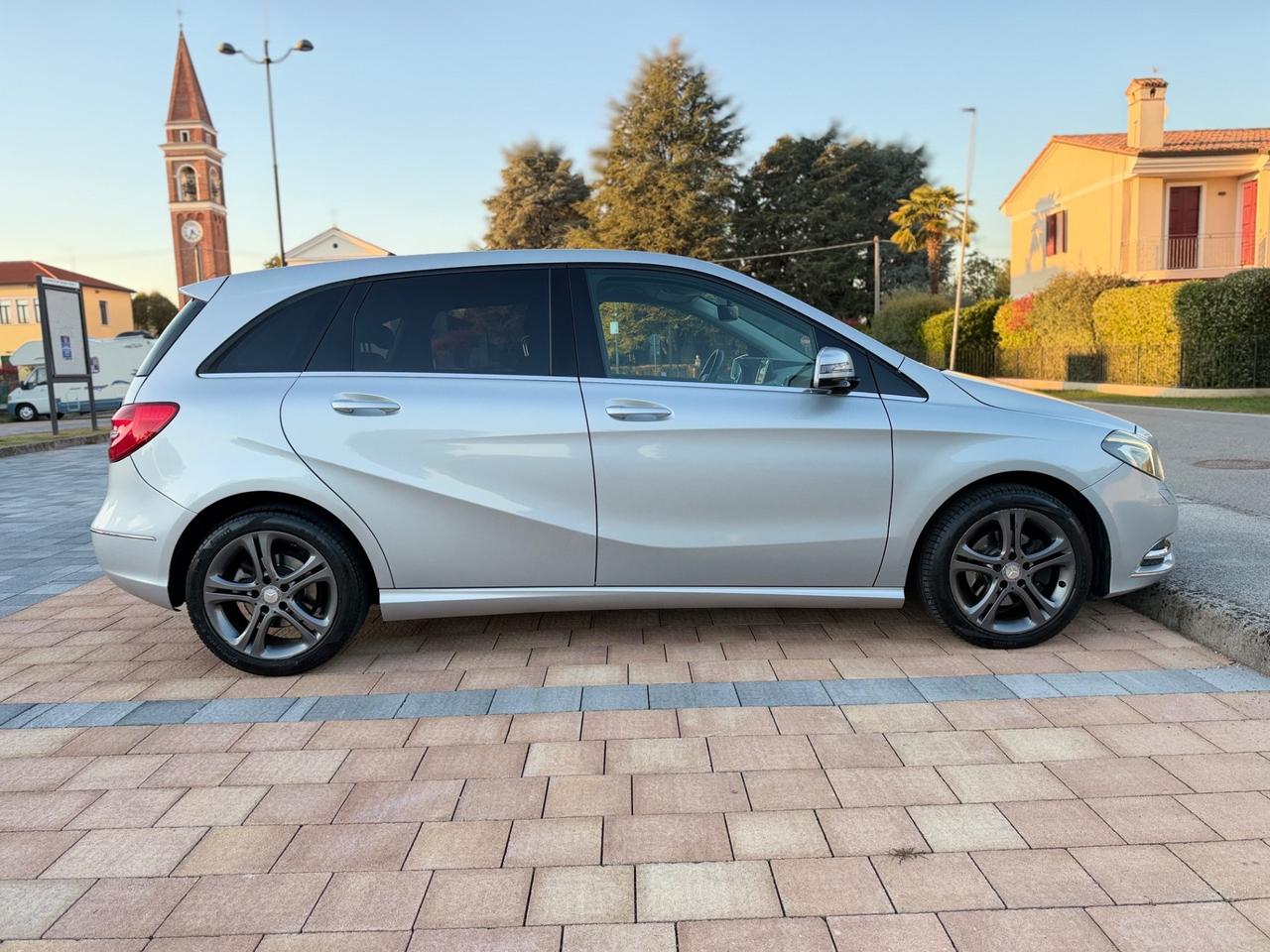 Mercedes-benz B 180 CDI Premium