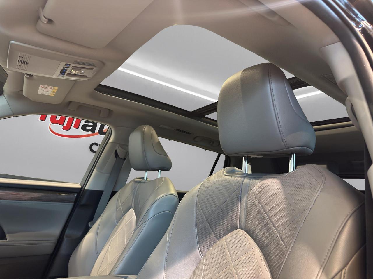 Toyota Highlander 2.5h Executive e-cvt