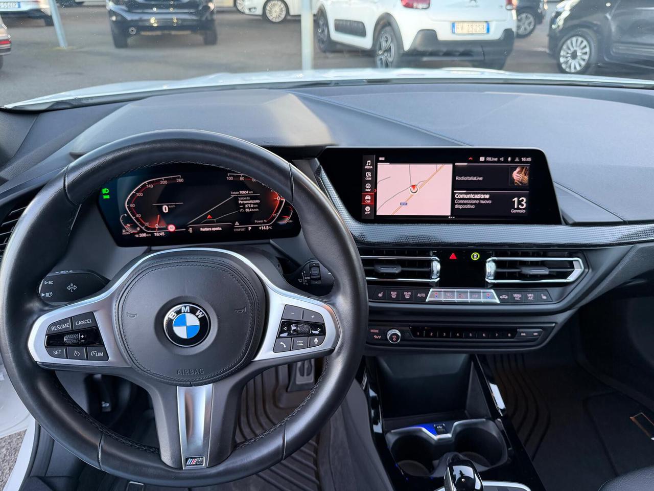 Bmw 118 118d 5p. Msport