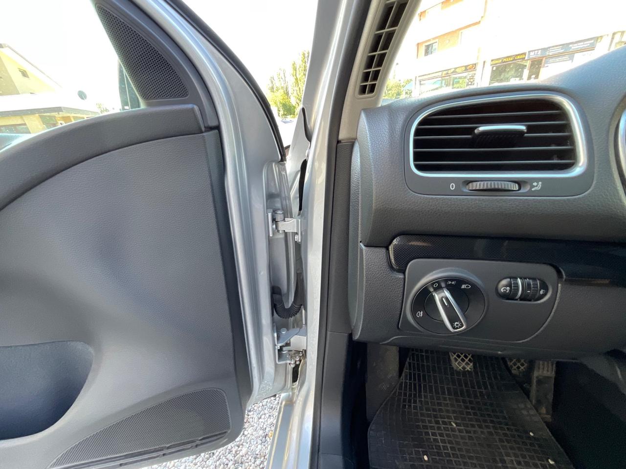 Volkswagen Golf Business 1.6 TDI 5p. Highline