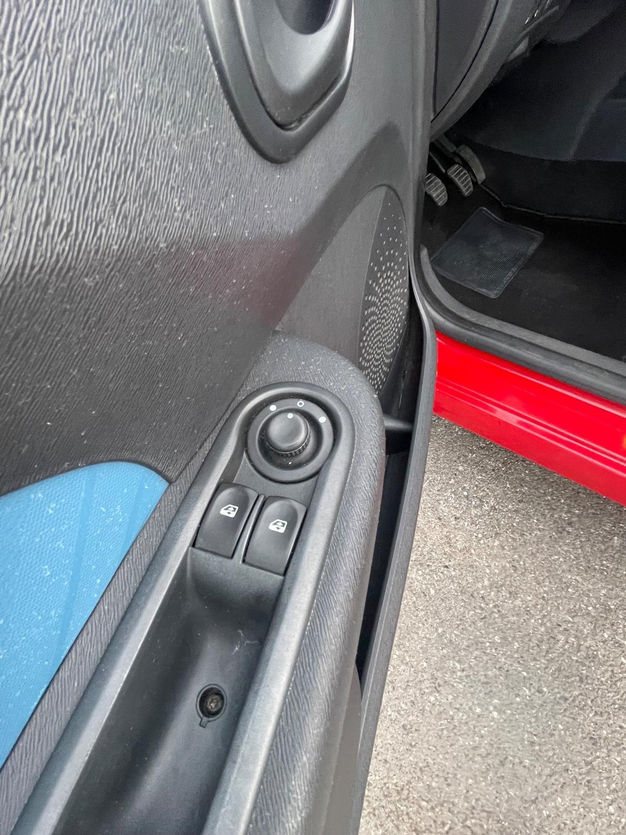 Renault Twingo 1.2 16V Live
