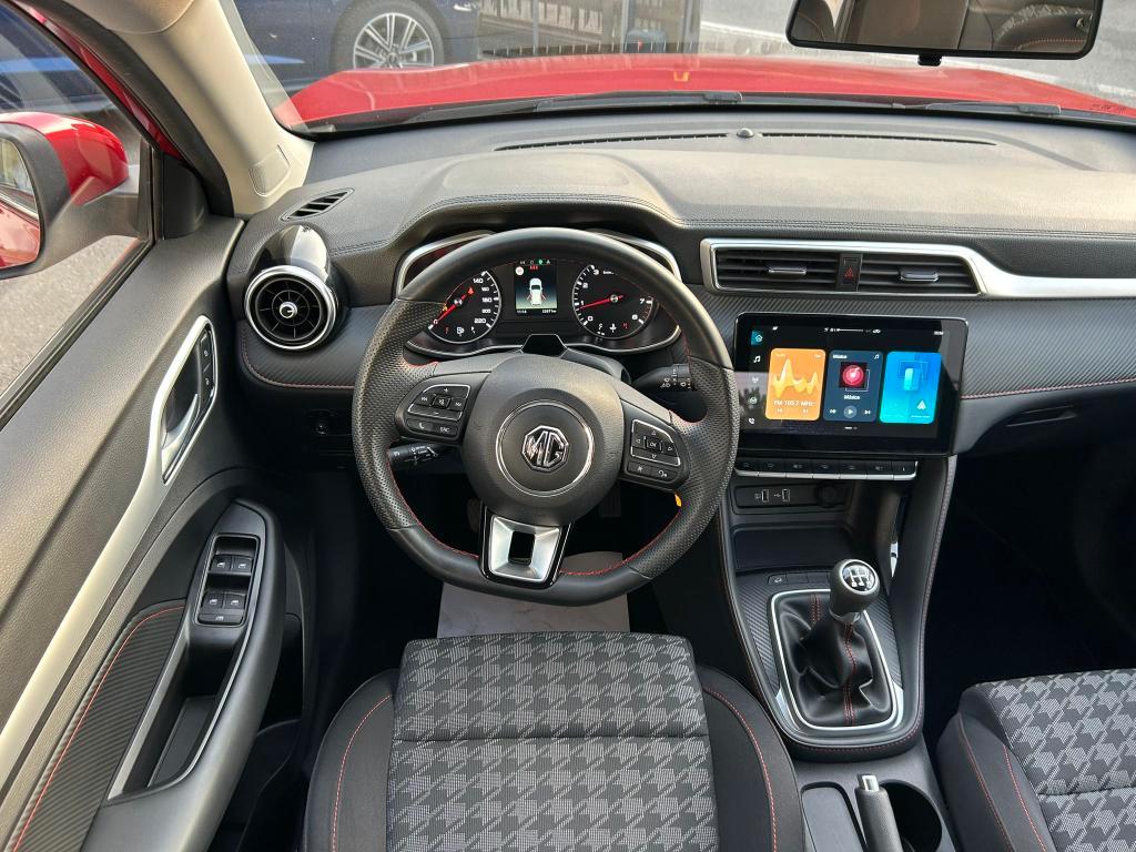 Mg ZS 1.5 Luxury