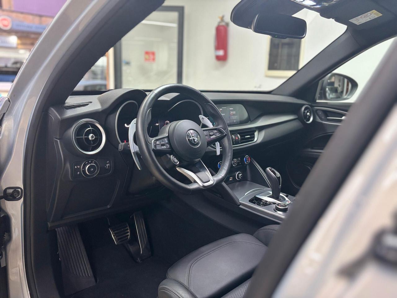 Alfa Romeo Stelvio 2.2 Turbodiesel 210 CV Veloce AT8 Q4 My24