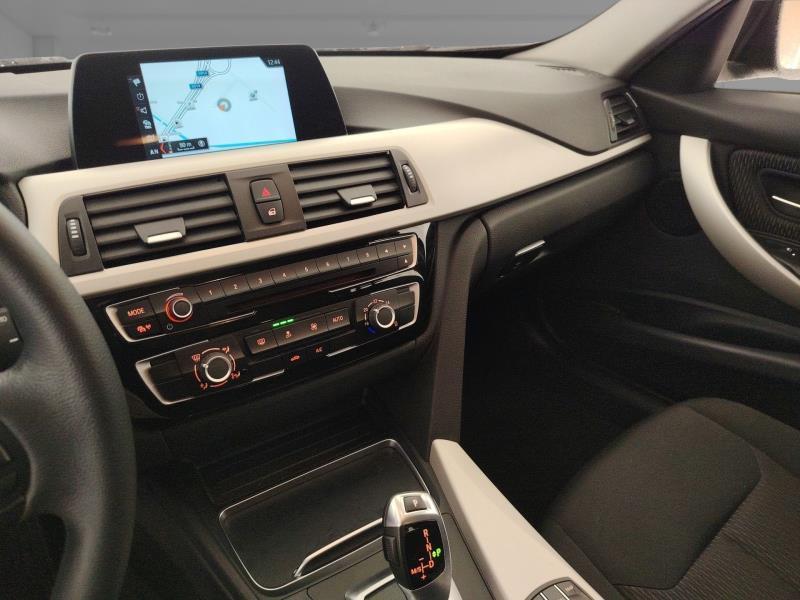 BMW Serie 3 Touring 318 d Steptronic