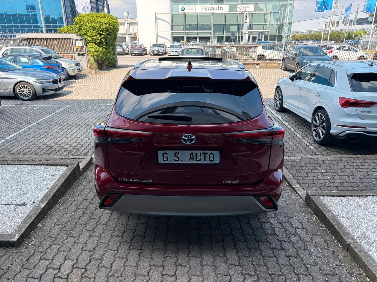 Toyota Highlander 2.5h Lounge e-cvt AWD 7 posti