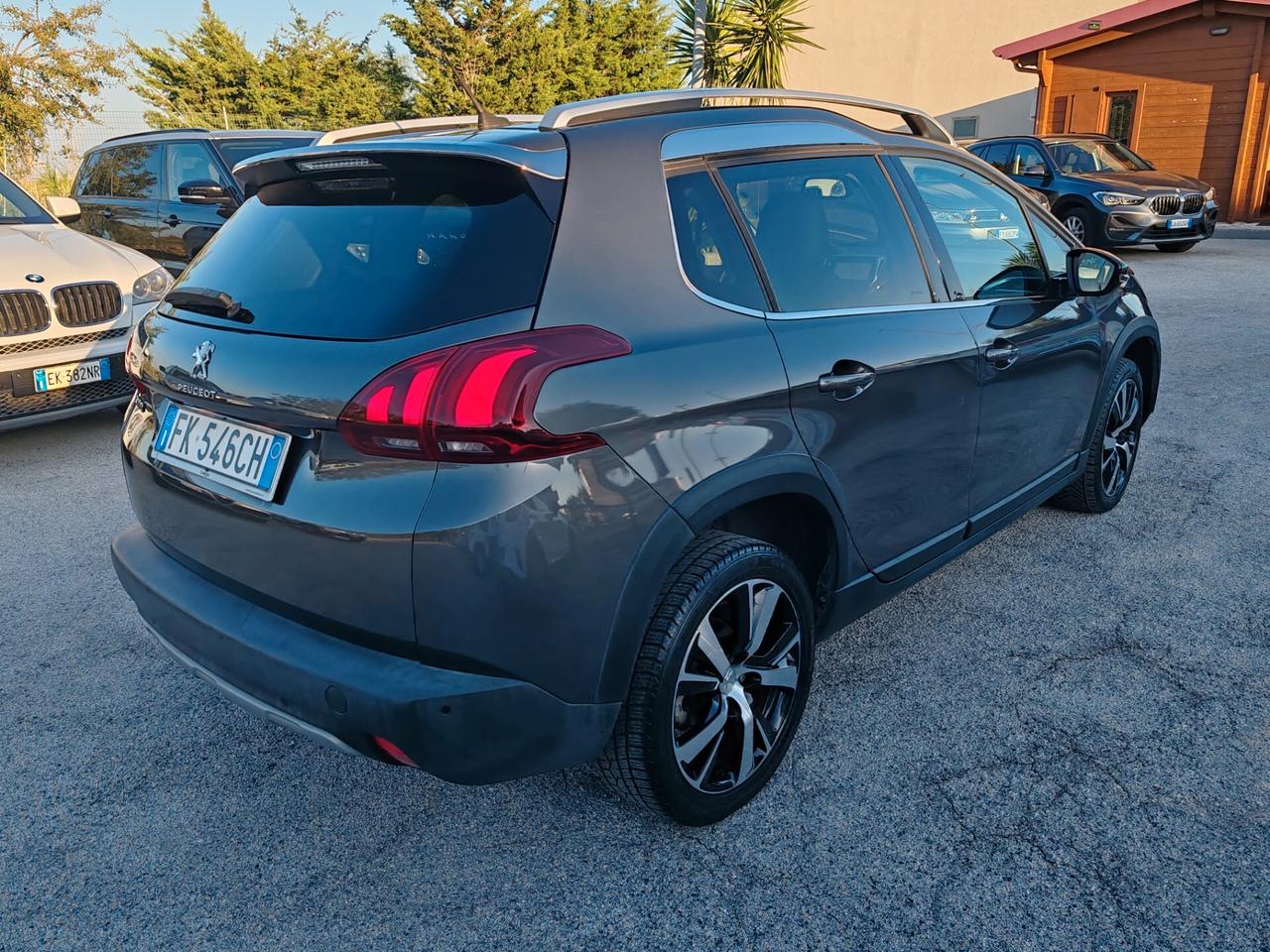 Peugeot 2008 1.6 BlueHDi 100 Allure