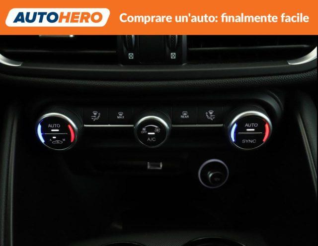 ALFA ROMEO Giulia 2.0 Turbo 280 CV AT8 AWD Q4 Veloce