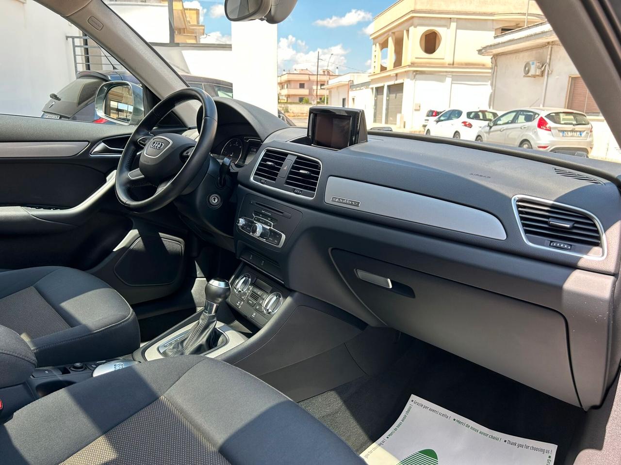 Audi Q3 2.0 TDI 140Cv STRONIC/TETTO Km101.000-2014