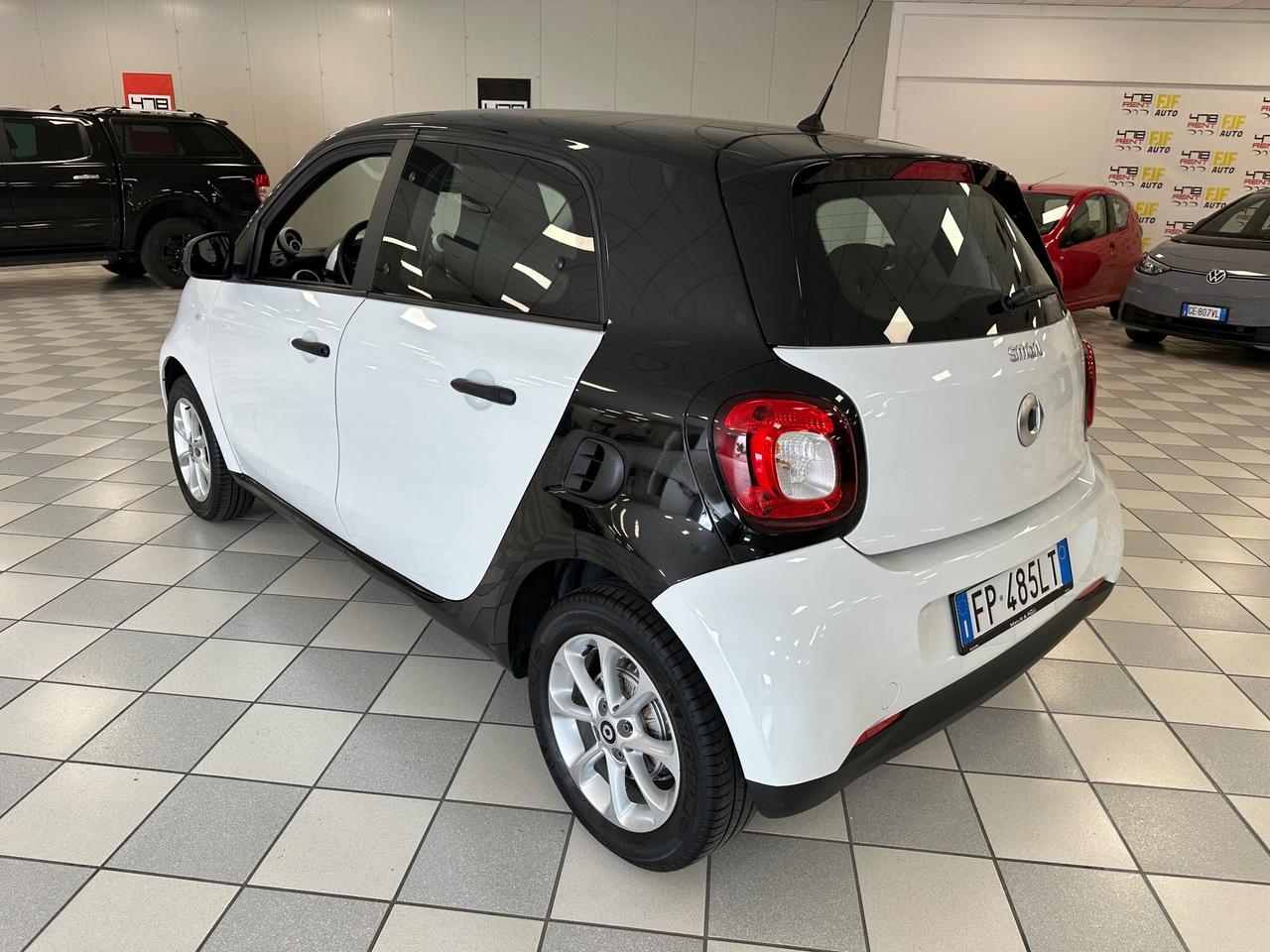 Smart ForFour 70 1.0 Passion