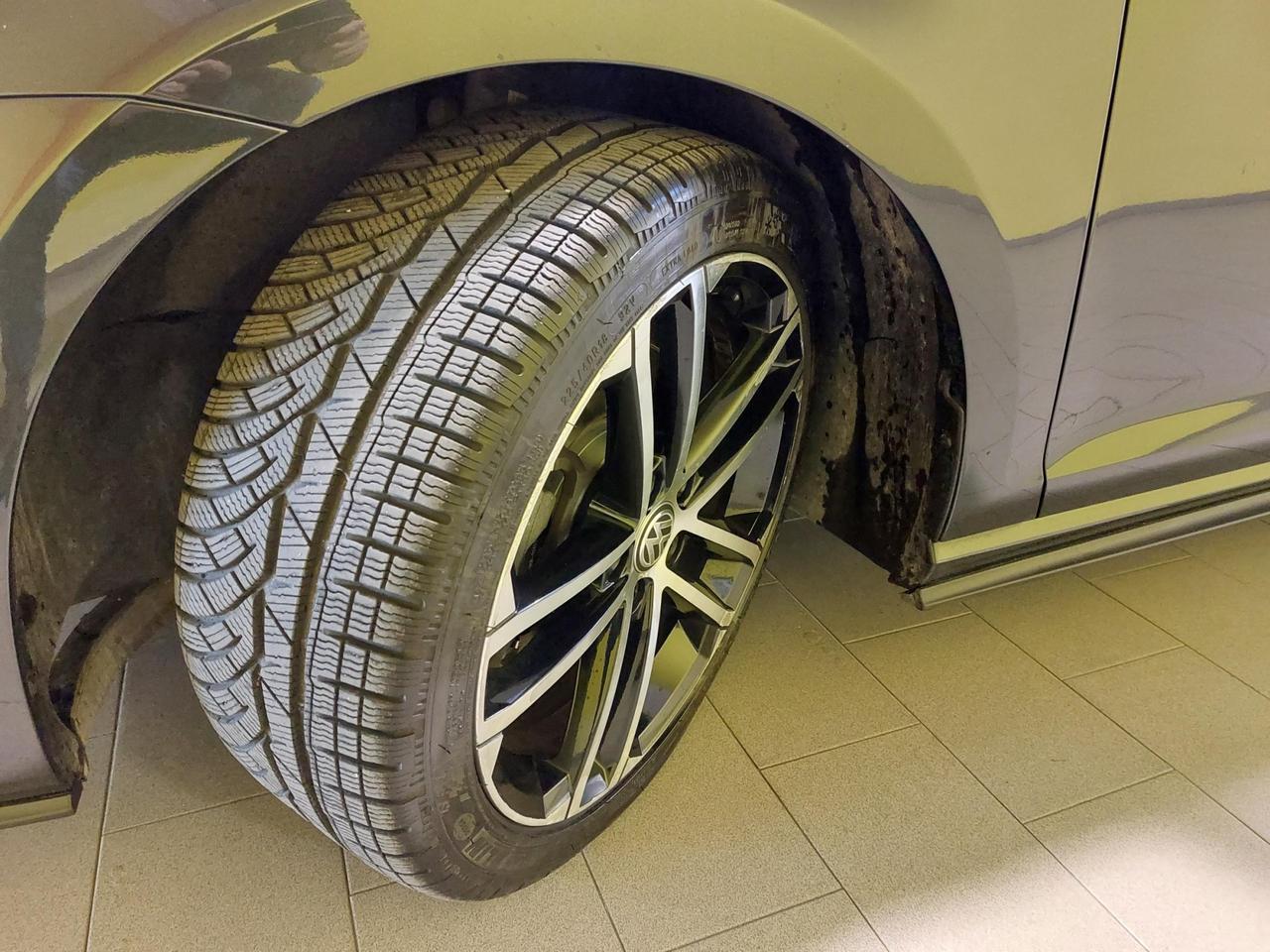 Volkswagen Golf 5 Porte GOLF 2.0 TDI 184CV GTD DSG