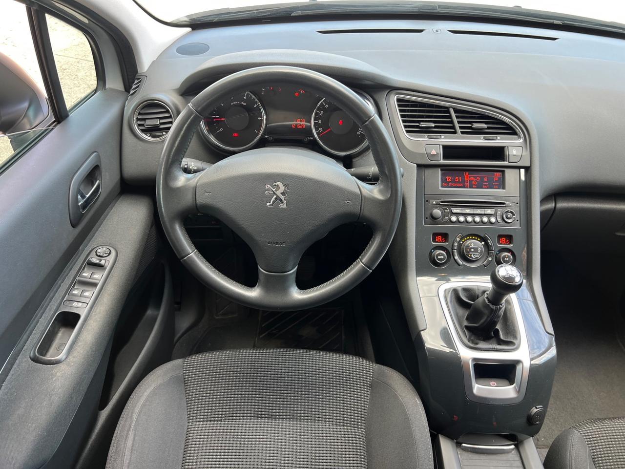 Peugeot 5008 1.6 VTi 120CV 7 POSTI - GANCIO TRAINO