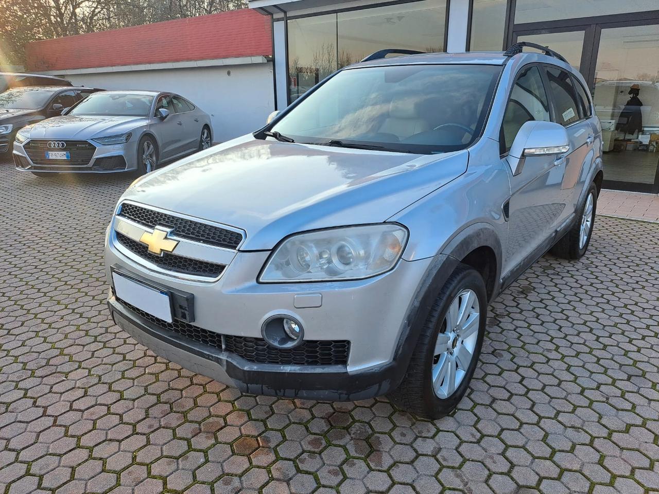 Chevrolet Captiva 2.0 VCDi LT 7 POSTI