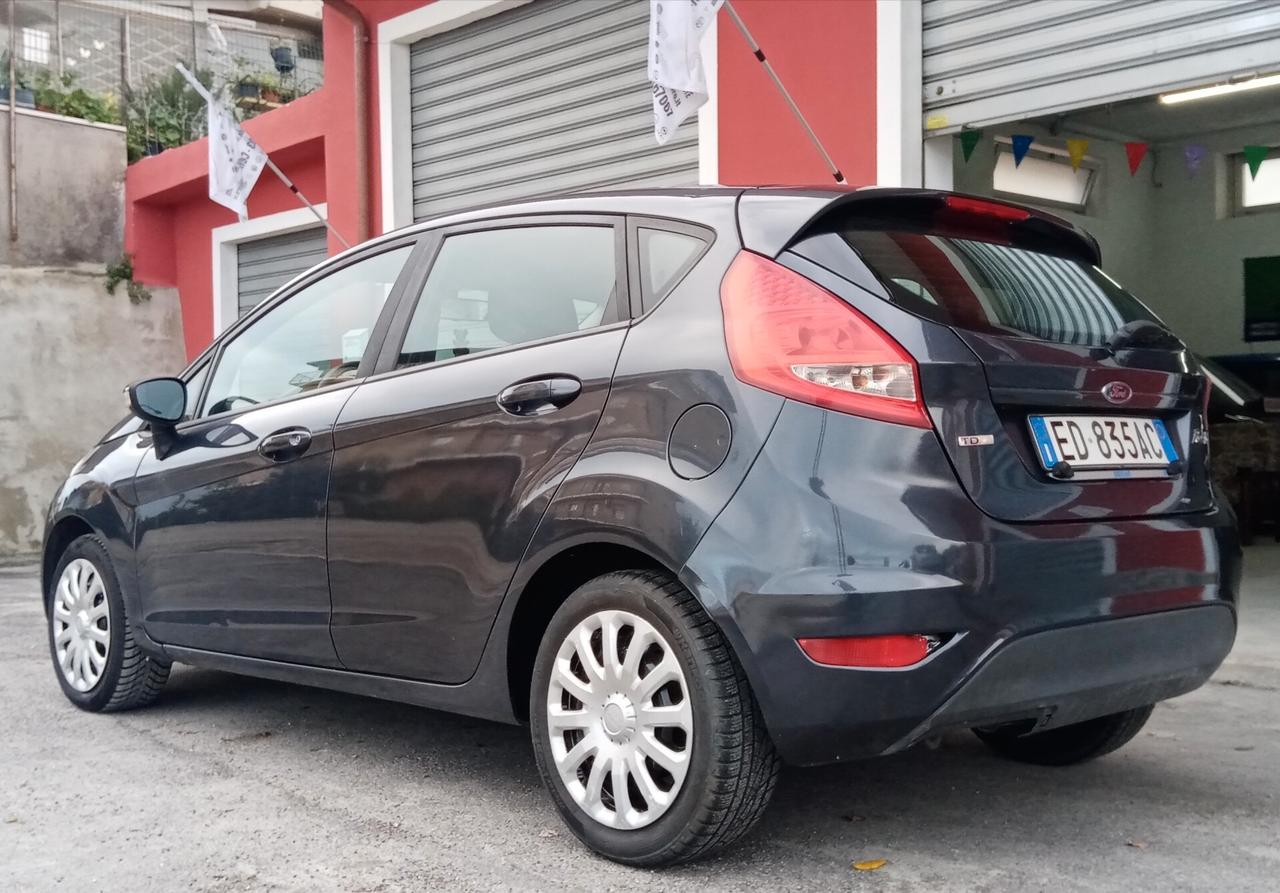 Ford Fiesta 1.4 TDCi 5p. Titanium