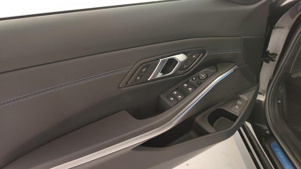 BMW Serie 3 G20 2022 Berlina - 320d mhev 48V xdrive MSport Pro auto