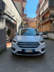 Ford Kuga 1.5 TDCI 120 CV S&S 2WD Powershift Edition