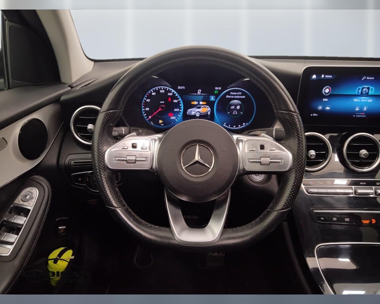 Mercedes-Benz GLC - X253 2019 - GLC 220 d Night edition 4matic auto