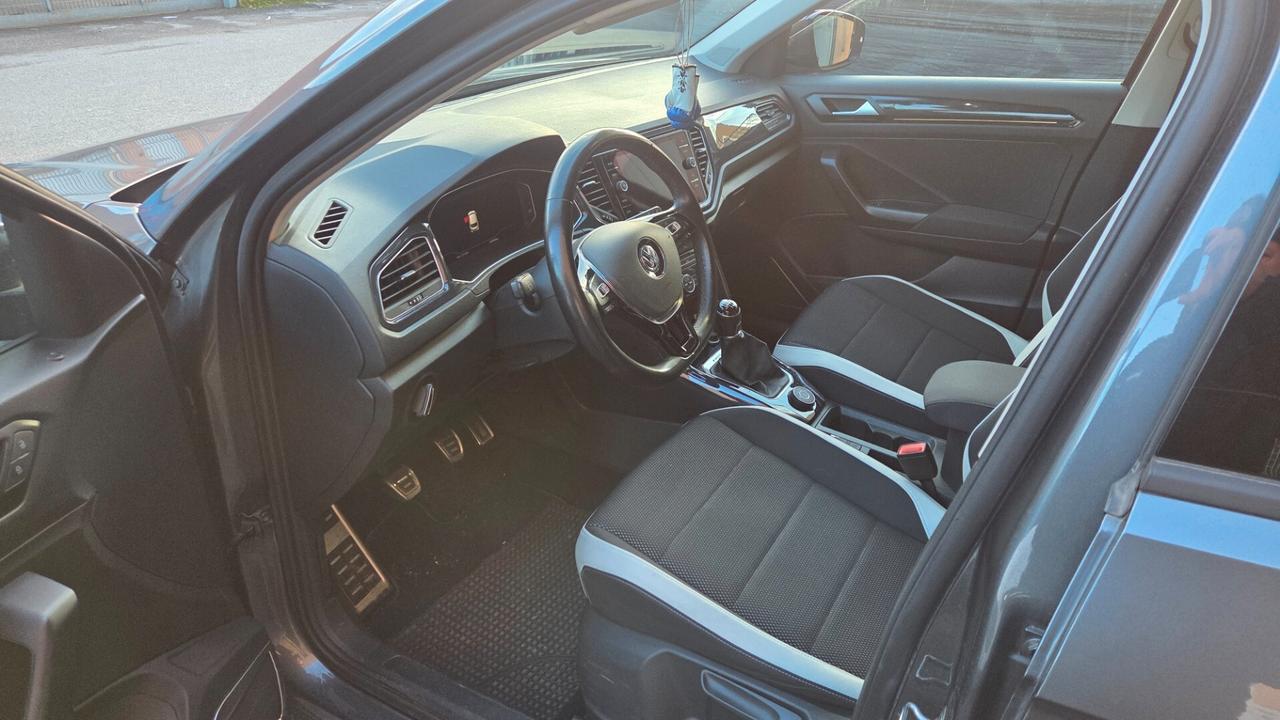 Volkswagen T-Roc 2.0 TDI SCR 4MOTION Advanced BlueMotion Technology