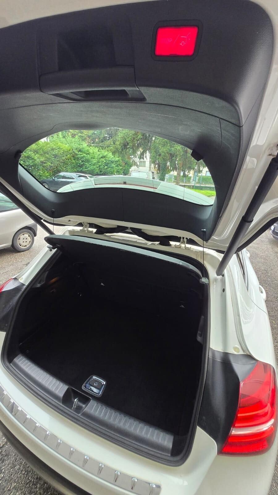 Mercedes-benz CLA 200d Automatic Premium