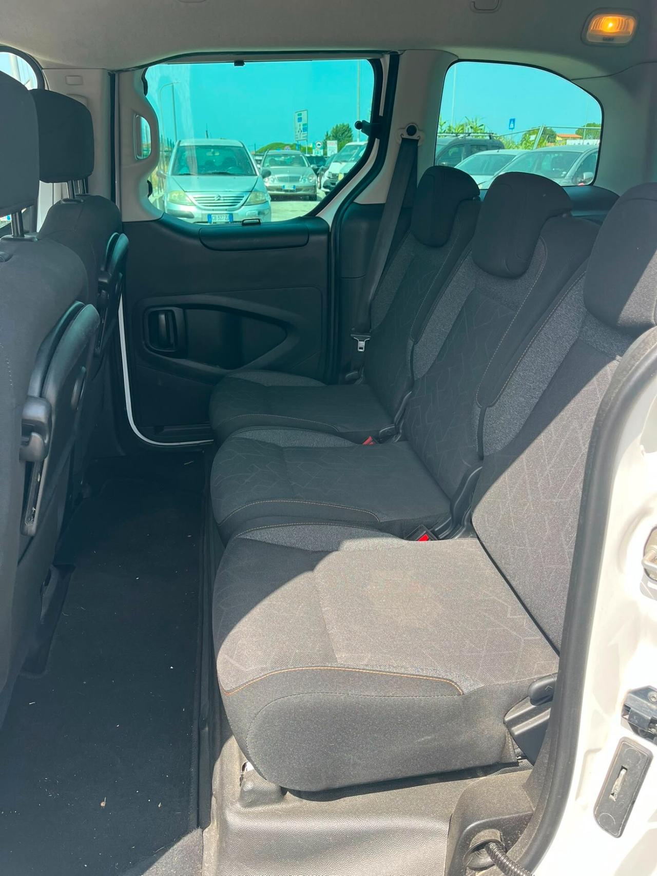 Peugeot Partner Tepee Mix BlueHDi 100 Active