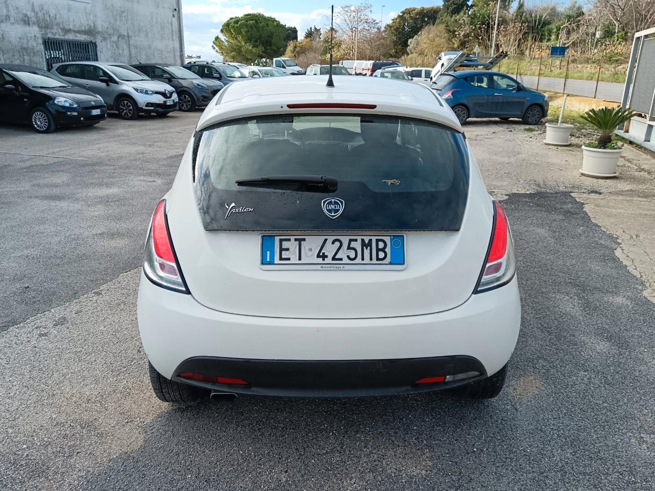 Lancia Ypsilon 1.2 69 CV 5 porte GPL Ecochic Gold