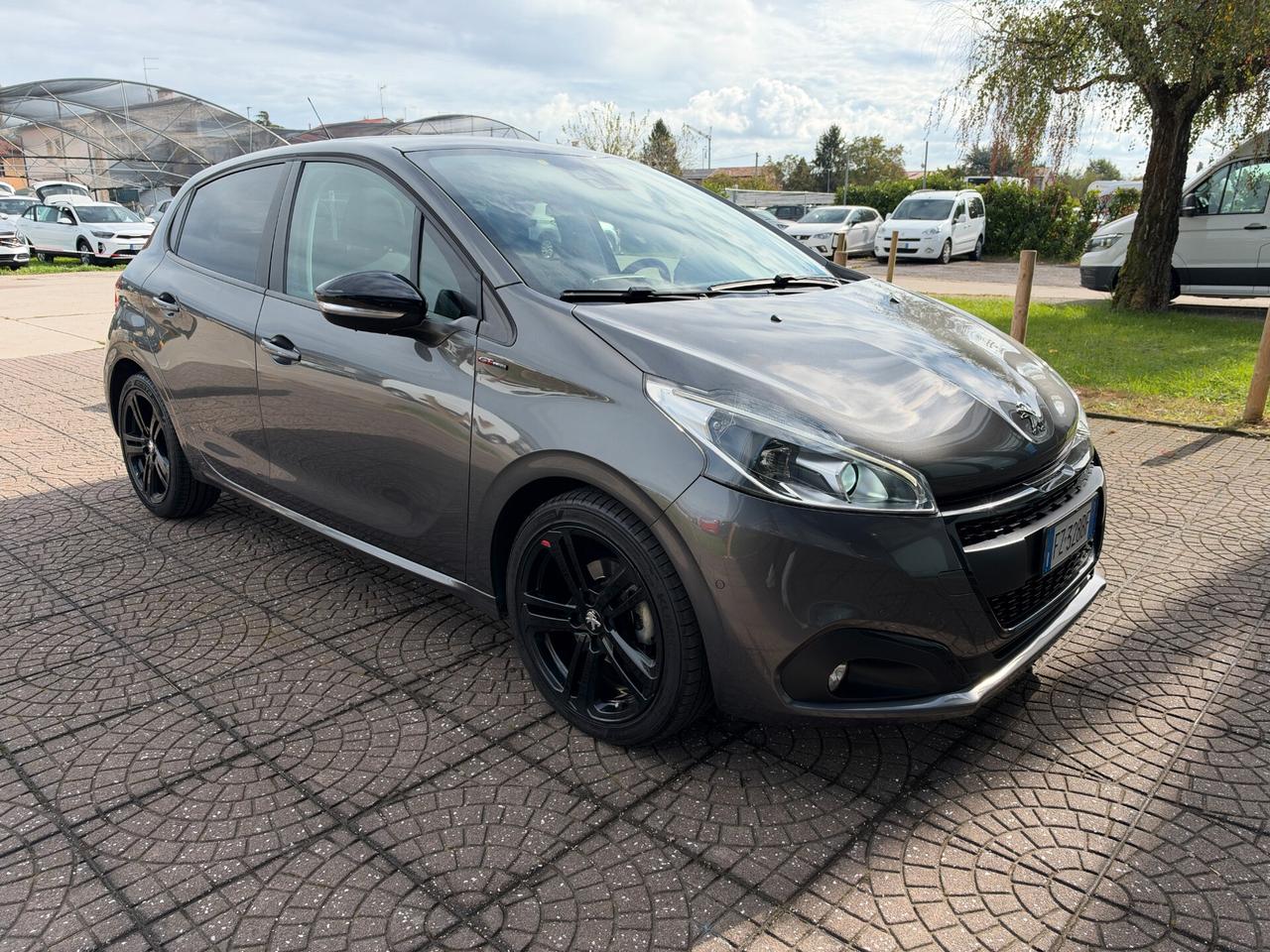 Peugeot 208 Turbo 110 EAT6 S&S 5 porte GT Line