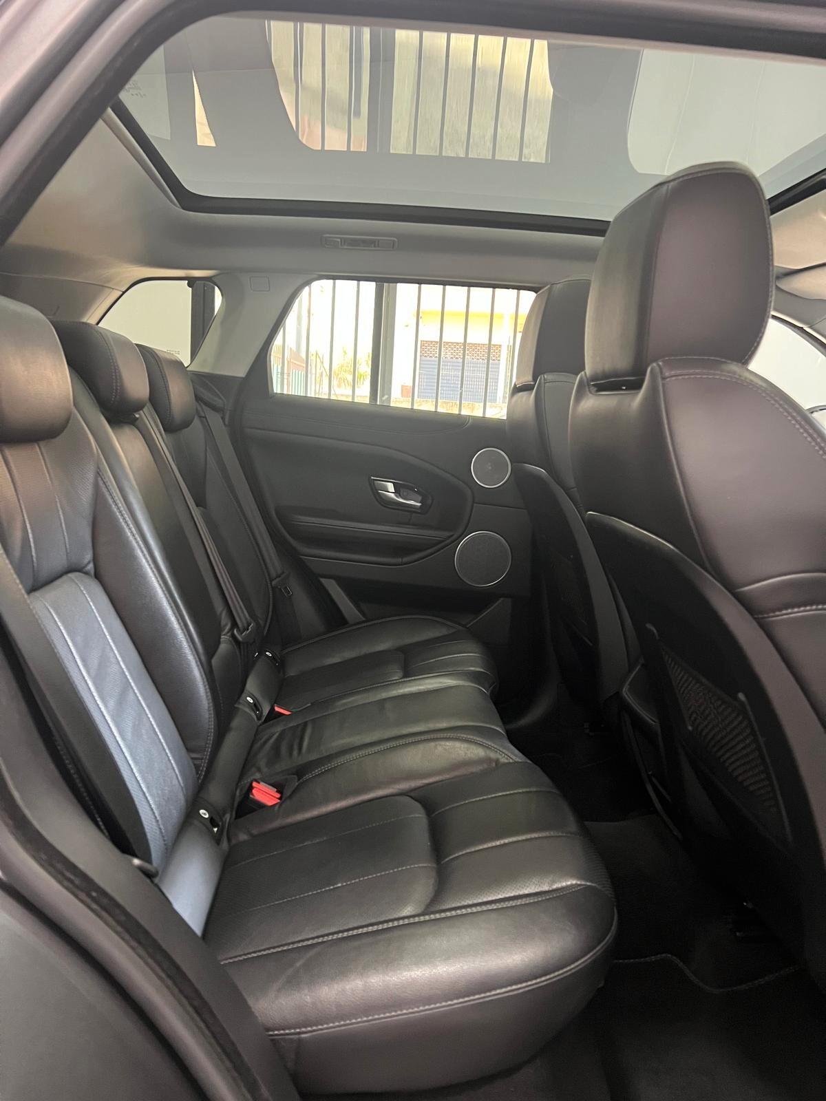 Land Rover Range Evoque 2.0 TD4 180 CV 5p. Autobiography