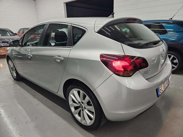 Opel Astra 5p 1.7 cdti Cosmo 125cv