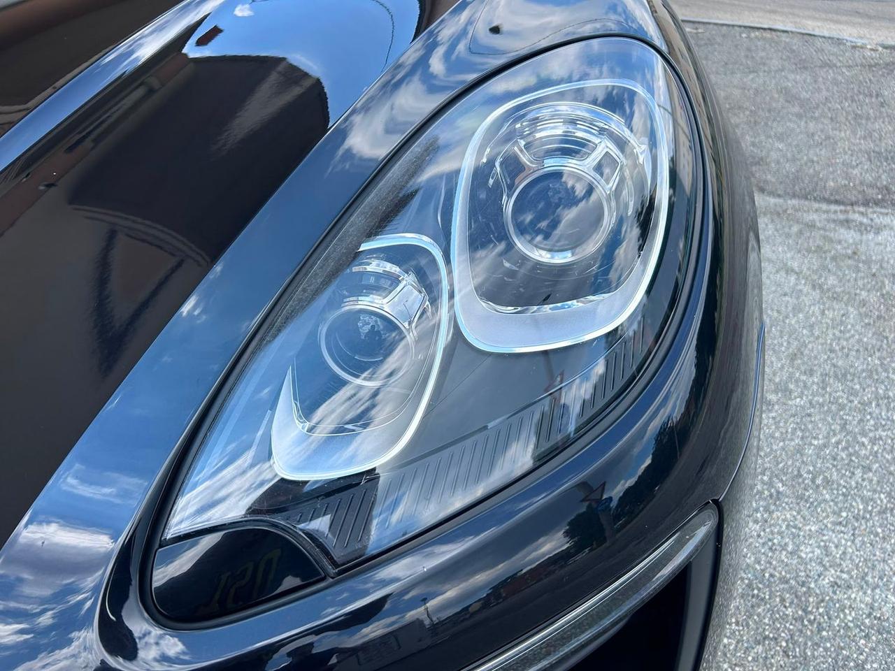 Porsche Macan 2.0 --MACAN #12062
