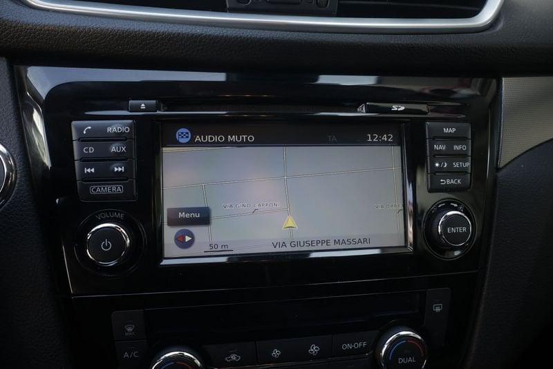 Nissan Qashqai Nissan Qashqai 1.6 dCi 130 2WD N-Connecta TETTO NAVI Unicoproprietario