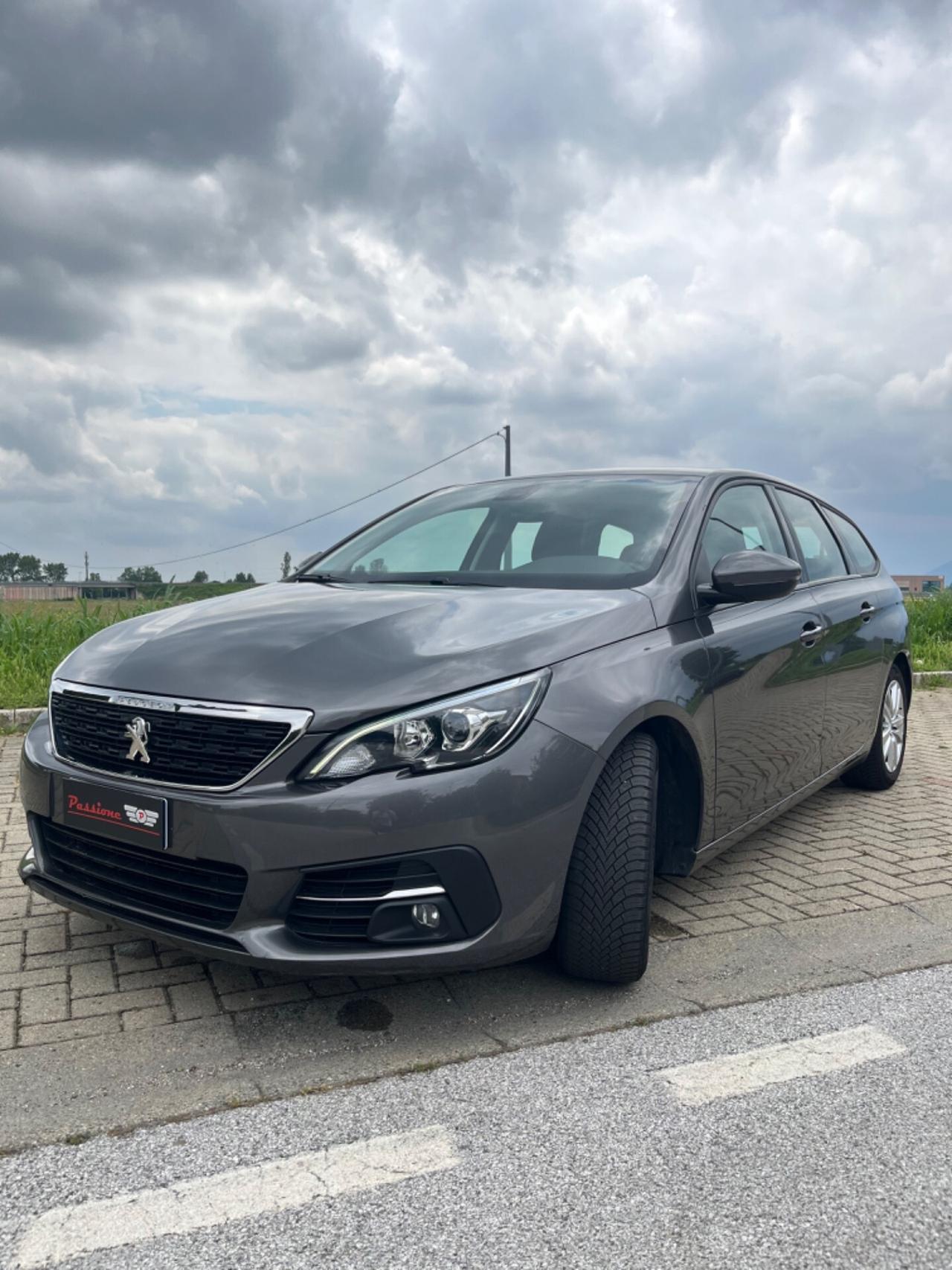 Peugeot 308 BlueHDi 130 S&S SW Allure