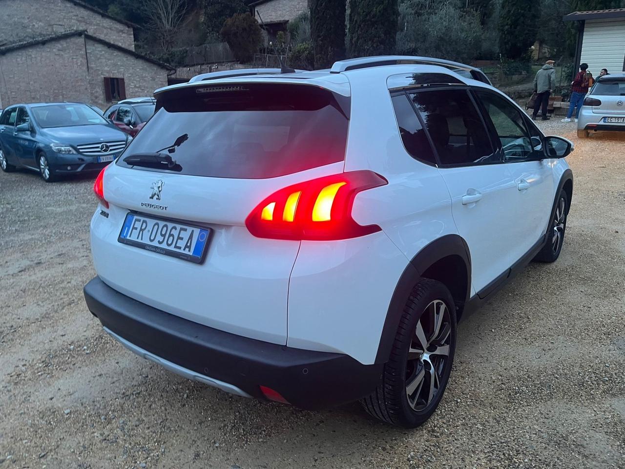Peugeot 2008 1.5 Diesel - Neopatentati - Euro 6