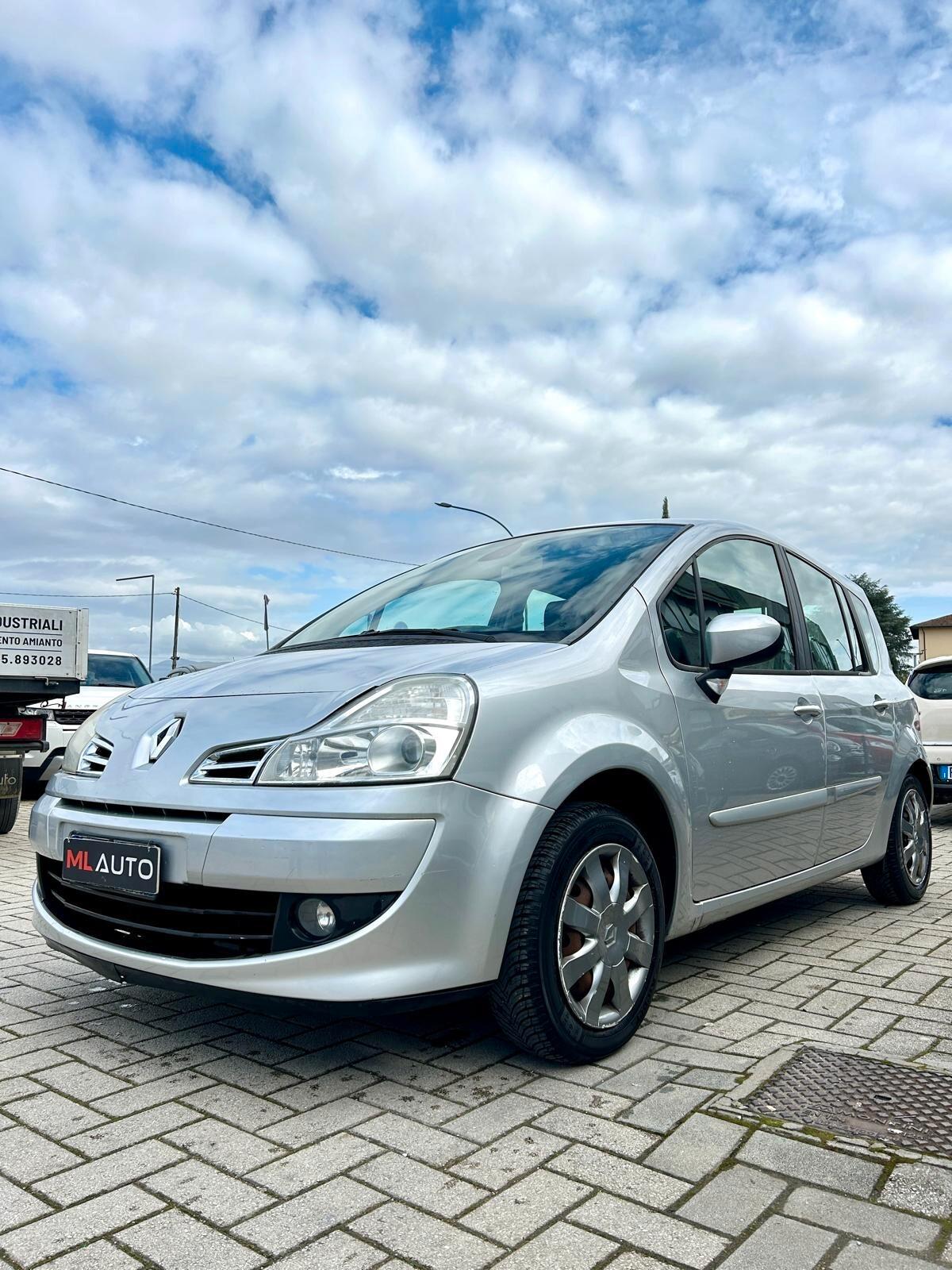 Renault Modus 1.2 16V Live (55kw)