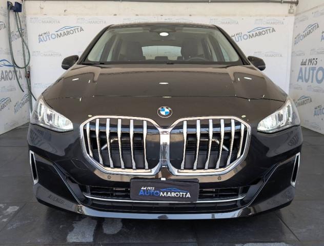 BMW Serie 2 220i mhev 48V Luxury auto