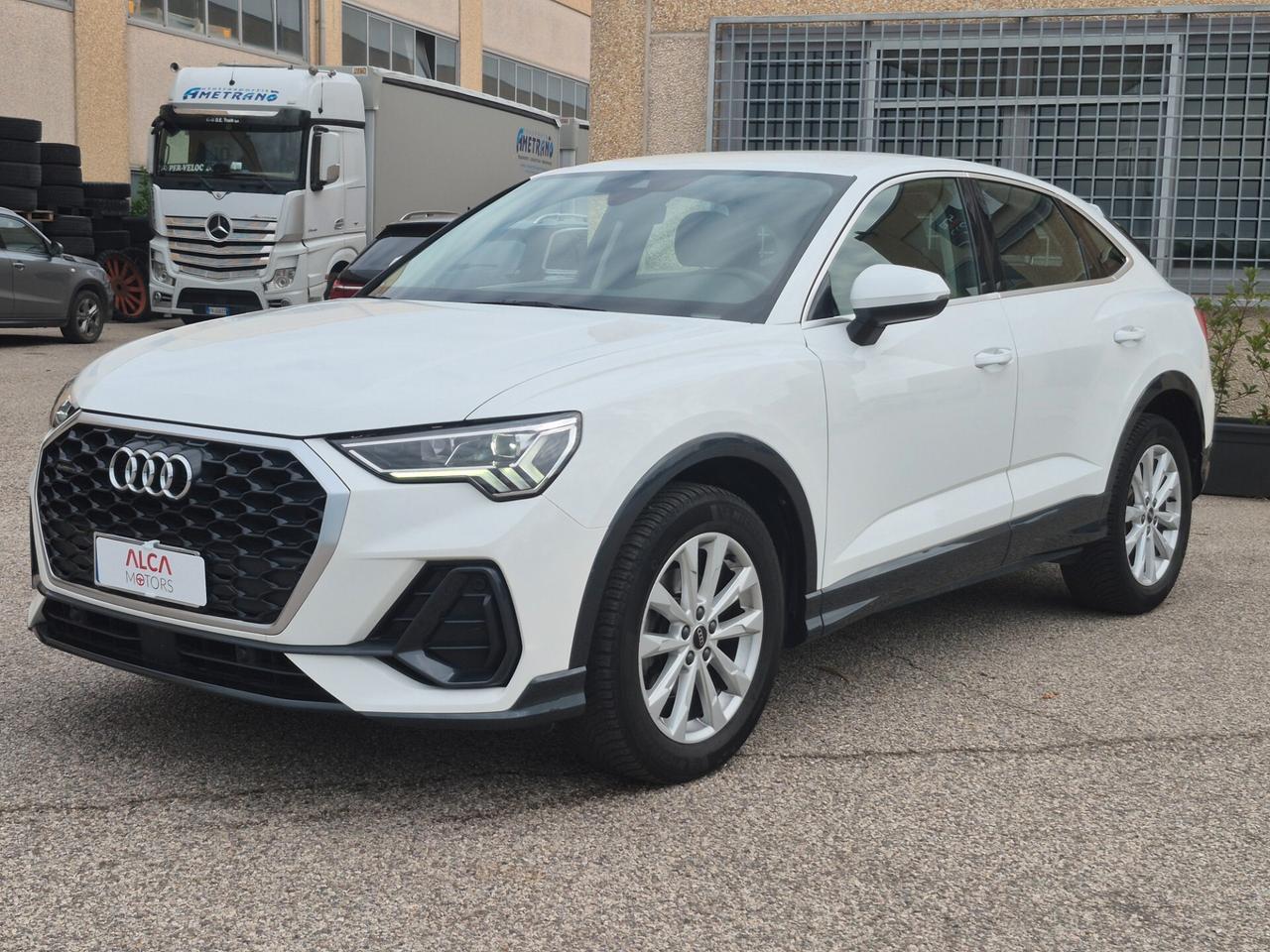 Audi Q3 SPB 35 TDI quattro S tronic Business Plus
