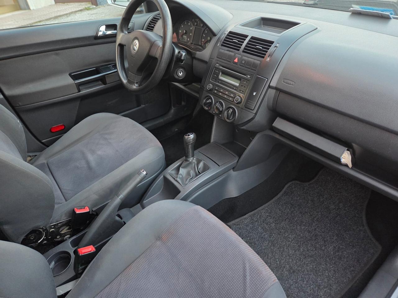 Volkswagen Polo NEOPATENTATI - 2007