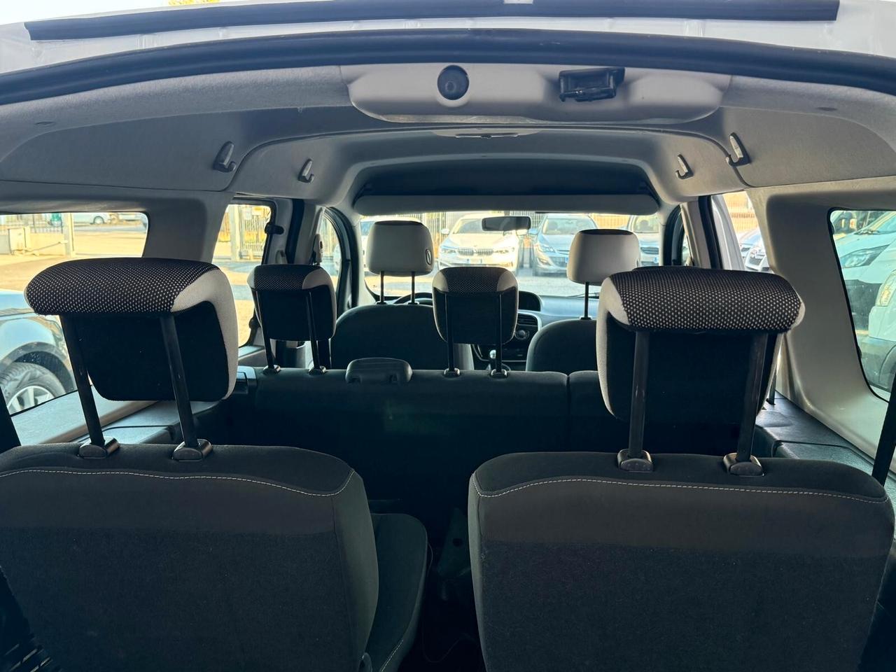 Renault Kangoo 1.5 dCi 90 cv 7 POSTI
