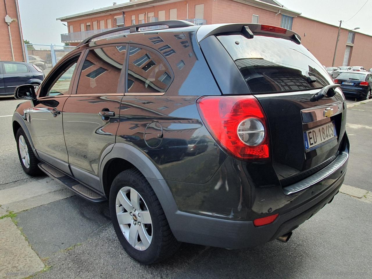 CHEVROLET Captiva 2.4 LT GPL 7 POSTI