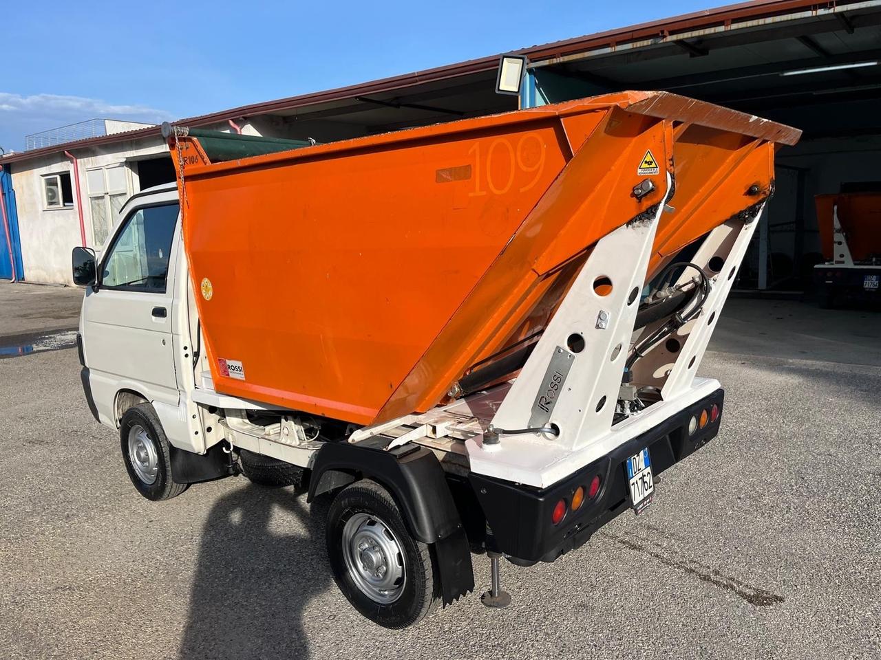 Piaggio quargo con vasca/rib.-700 cc- Diesel -2014