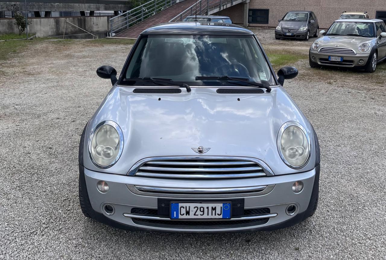 Mini Cooper 1.6 benzina 116 cv NEOPATENTATI