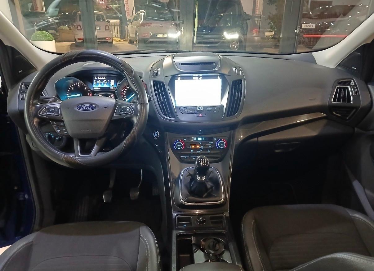 Ford Kuga 2.0 TDCI 150 CV S&S 4WD Titanium