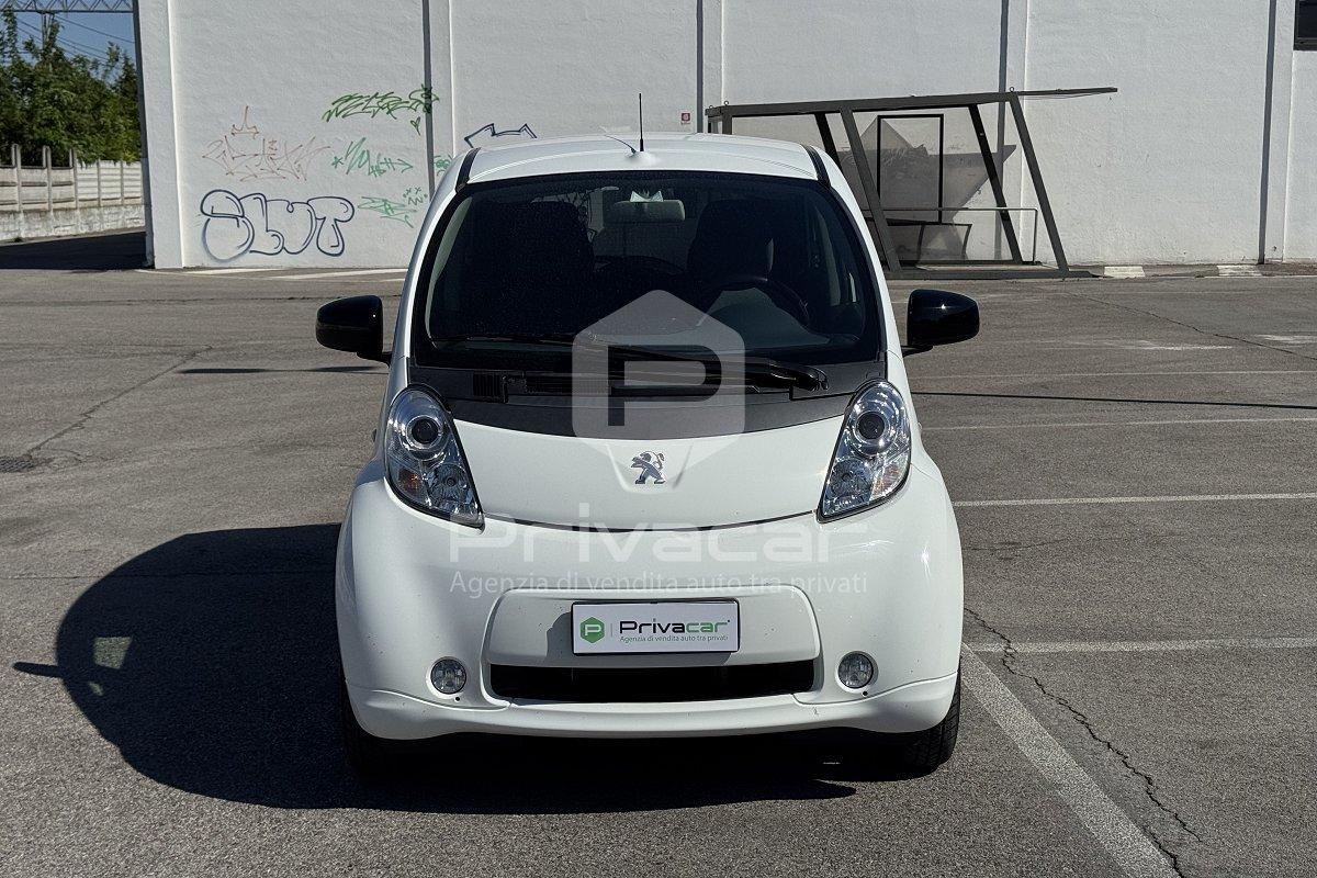 PEUGEOT iOn Active